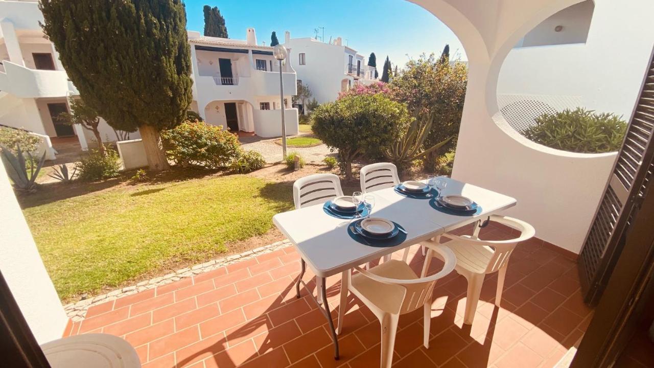 דירות Albufeira Sao Rafael Family Apartament מראה חיצוני תמונה