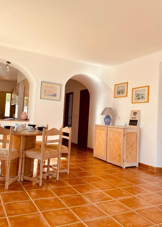 דירות Albufeira Sao Rafael Family Apartament מראה חיצוני תמונה