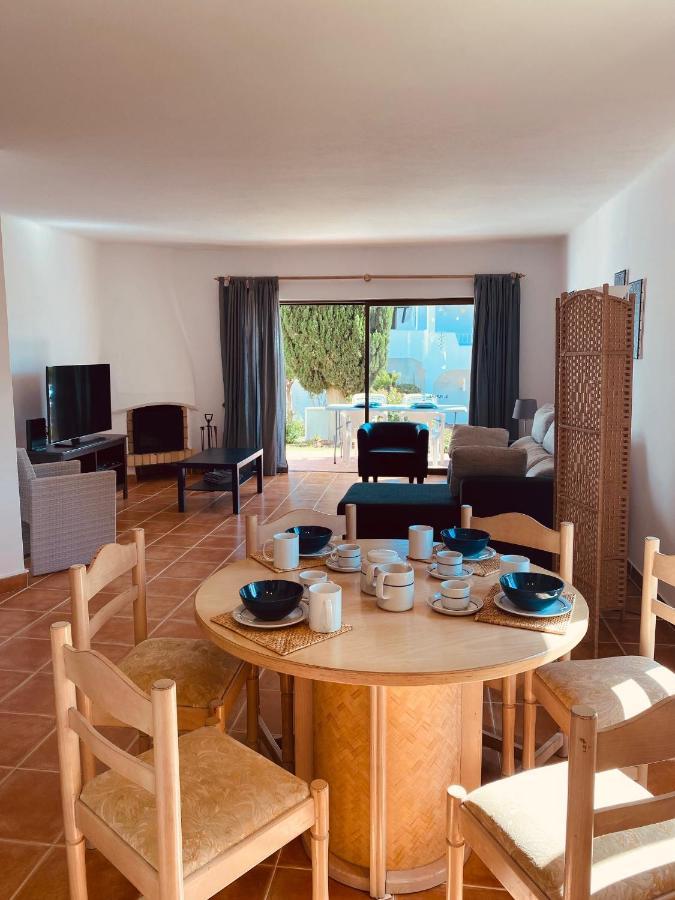 דירות Albufeira Sao Rafael Family Apartament מראה חיצוני תמונה